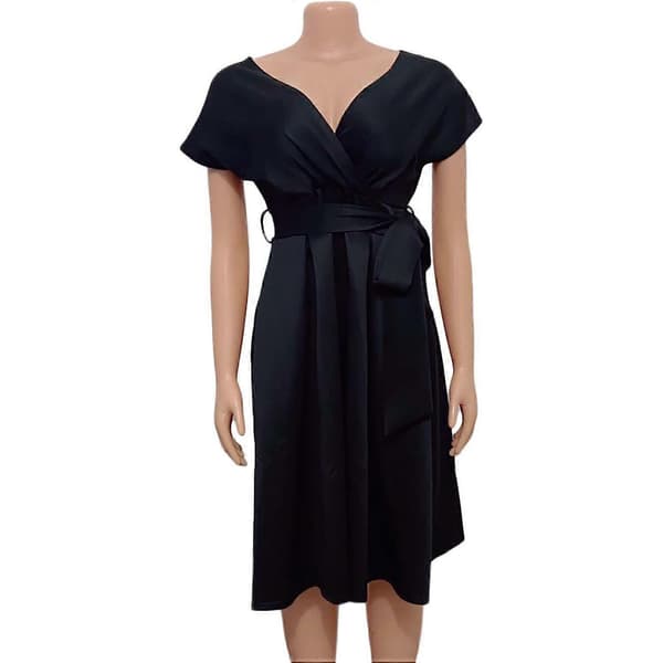 Dam Off Shoulder V-ringad Afton Cocktail