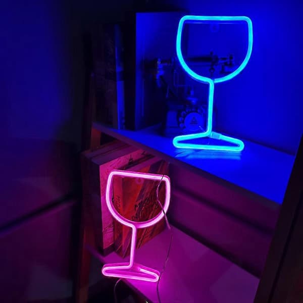 1 stk neonskilt blått vinglasslys, LED