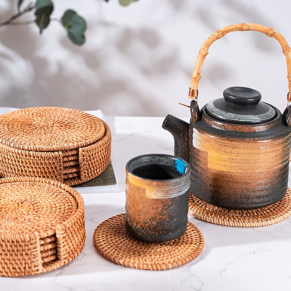 Rattan Coasters with Holder Storage Box Handmade Teacup Round Edge Coasters for Kitchen Table Drinks Crafts 8CM