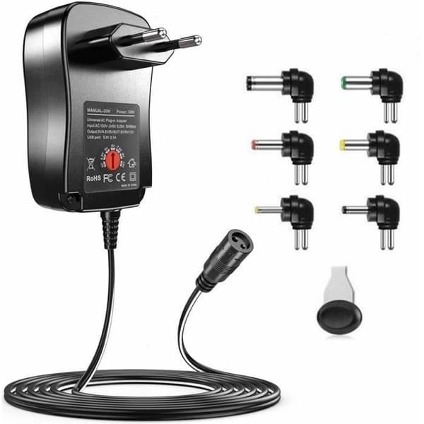Universell strømforsyning - 30W - 3V til 12V - 6 avtakbare tupper - Innendørs - Elektrisk