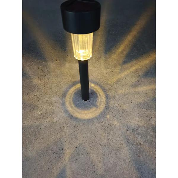 Solcelledrevet plenlampe utendørs hagelampe bakkeplugglampe hjem solcellelampe 4.5 Plastic [Warm Light] 5pcs