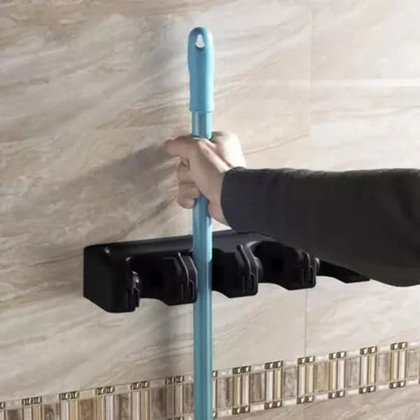 Holder til børster, stokke, værktøj - 5 pladser + kroge Sort