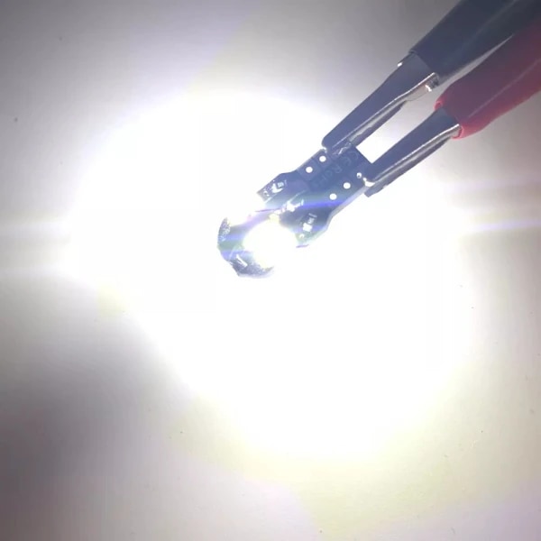 20 stk W5W T10 LED-pære Canbus 5730 8SMD 12V 6000K 194 168 LED-bil Interiør Kart Dome Lys Parkeringslys Bil Signallys