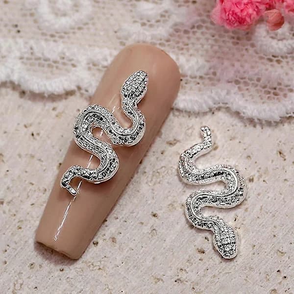 3D Orm Nagelpynt Legering Orm Bølge Krystall Rhinestone Nageldekorasjon DIY, TH
