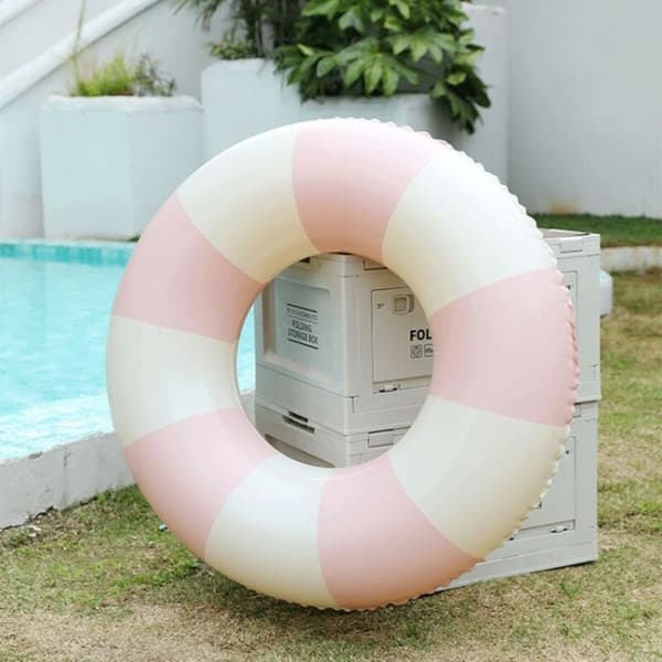 Lyserøde badedragter. Retro badedragter. Pool badedragter xx[J]