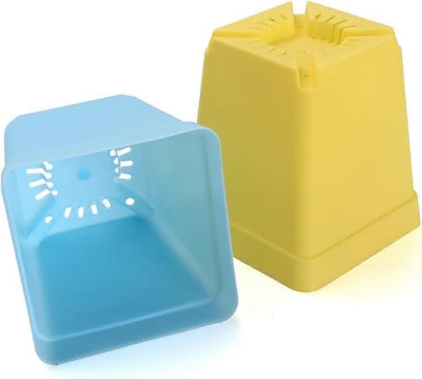 Farverige plastikurtepotter med underskåle til små planter, sæt med 12