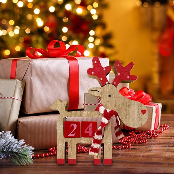 Adventskalender i tre, 3D-hjort skrivebordspynt (J)