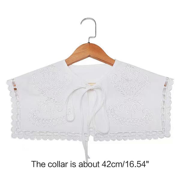 Sjal i sjömansstil för damer med broderad, vågig kant och mjukt foder