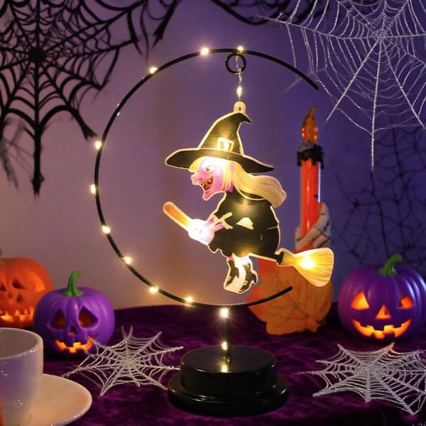 LED Halloween Hekselampe 18x10x28cm (JJ)