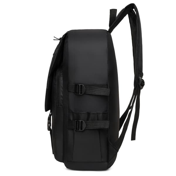 Tilava ja vedenpitävä reppu, musta Black 460