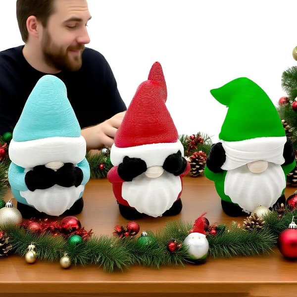 Søt julehagegnomfigur (trefarget versjon) – 3D-printet gnom (J)