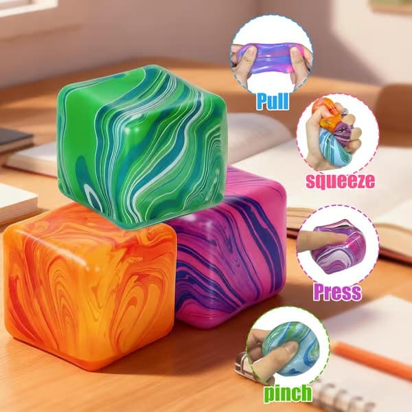 4-pack Fidget Toys, Squishy Cube, Ice Cube Squishy för ångest- och stresslindring för vuxna, långsamt stigande sensoriska stressbollar, klassrumspris rosa