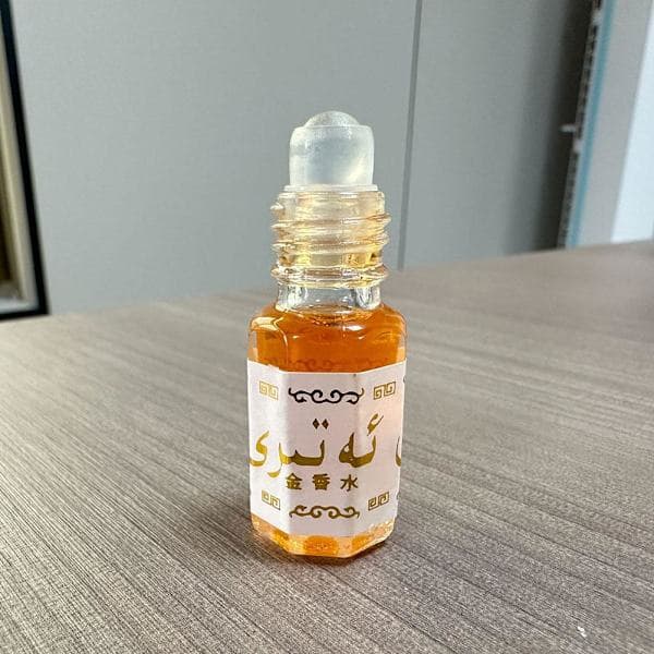 3ML Saudiarabisk eterisk olja parfymroller Långvarig doft för kvinnor P4L4
