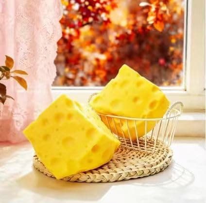 Gul ost klemmeleke, myk nyhet, tema osteterninger squishy 2.75 (medium) Medium