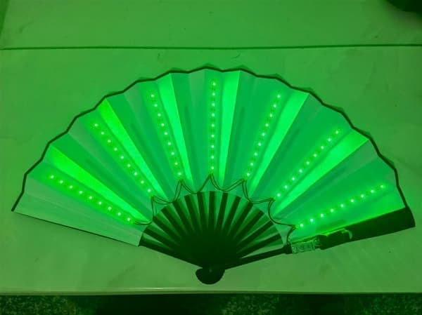 Glow Foldbar LED-blæser Danse Lys Blæser Natforestilling Glød i Mørket Festtilbehør, Grøn Green