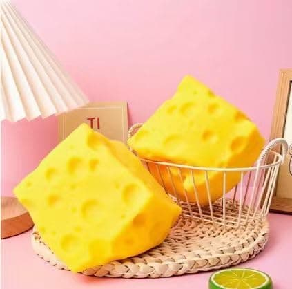Gul ost klemmeleke, myk nyhet, tema osteterninger squishy 2.75 (medium) Medium