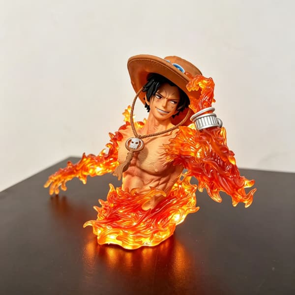 One Piece Portgas D. Ace Lysende Buste Figur Anime Gave Samlerobjekt