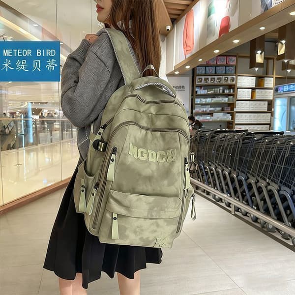 Female backpack, new large capacity, male high school student, junior high school student, backpack, backpack, college student computer bag White without attachments