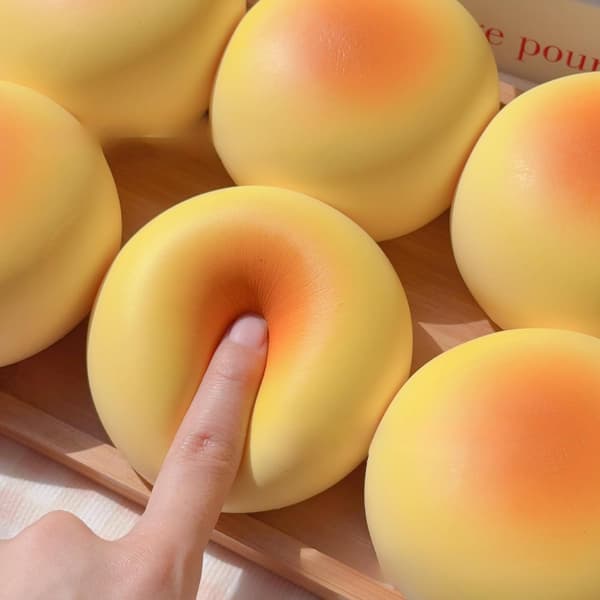 Krembollebrød Squishy - 4\" Sakte Stigende Squishy Leker Fidget Bread Color
