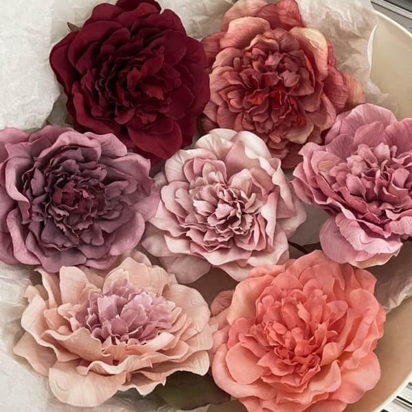 Hårklemme med peonblomst, kunstige blomsterhårnåler, E E E