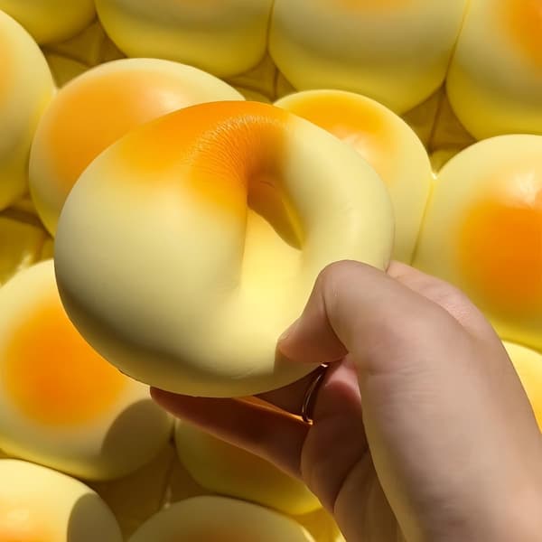 Krembollebrød Squishy - 4\" Sakte Stigende Squishy Leker Fidget Bread Color