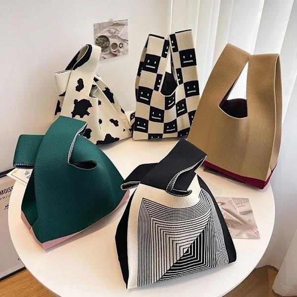 Handbag sub knitted handbag fashion Japanese style tote wristlet slippery baby handbag go out to work small handbag