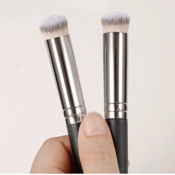 2 pcs Foundation Concealer Brush, Premium Contour Blusher Brushes, Flawless Under Eye Dense Face Makeup Brush For Blending