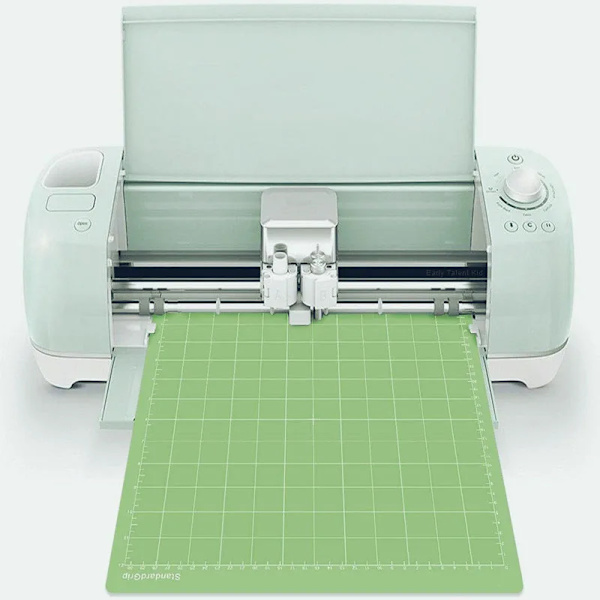 1Pcs New Mixed Color Engraving Machine Base Plate Cutting Mat for Cricut/cameo 4 with Adhesive Pvc Cutting Mats 33X35Cm