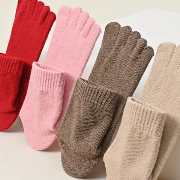 5 Pairs Wool 5 Finger Socks Winter Solid Fluffy Thick Thermal Keep Warm Soft Elastic Simple Women Short Toe Socks Good Quality
