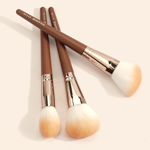 3PCs Makeup Brushes Set Dense Foundation Contour Blush Bronzer Brush Blending Face Makeup Tools Fluffy Soft Bristle