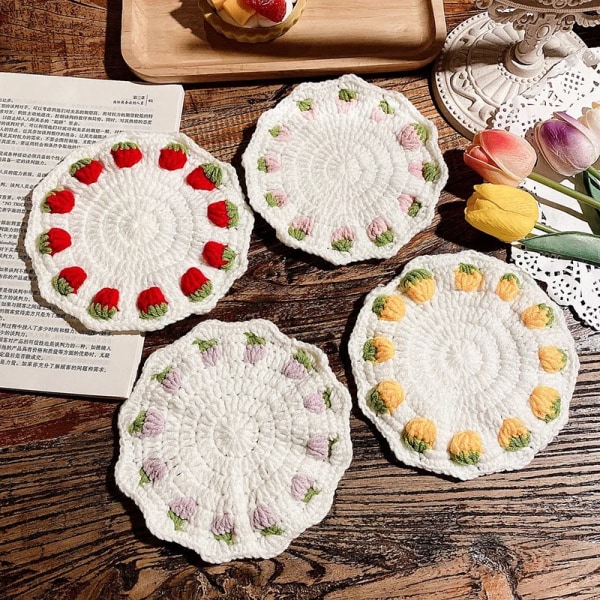 Strawberry Yarn Insulation Cup Pad Woven Love Round Tableware Placemats Dish Table Mat Drinking Coasters Desktop Decorations
