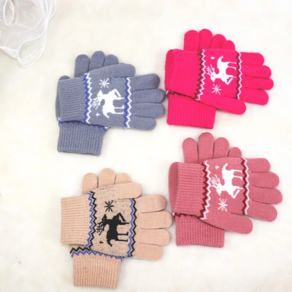 Brand New Child Kids Baby Girls Boys Winter Knitted Gloves Cartoon Warm Mittens Toddlers Outdoor Cartoon  Cute Gloves5-12 Years