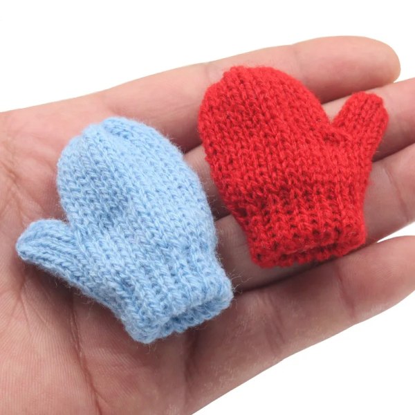 5Pcs/Pack Cotton Knitting Mini Gloves For Hat Clothing Home Decorative Crafts DIY Handmade Make Earrings Pendant Gift Excipients