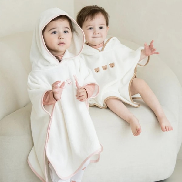 Cartoon Hooded Baby Towel Baby Bath Towel Cotton Robe Baby Shower Baby Bathrobe Unisex Swimming Beach Towels 59*62cm