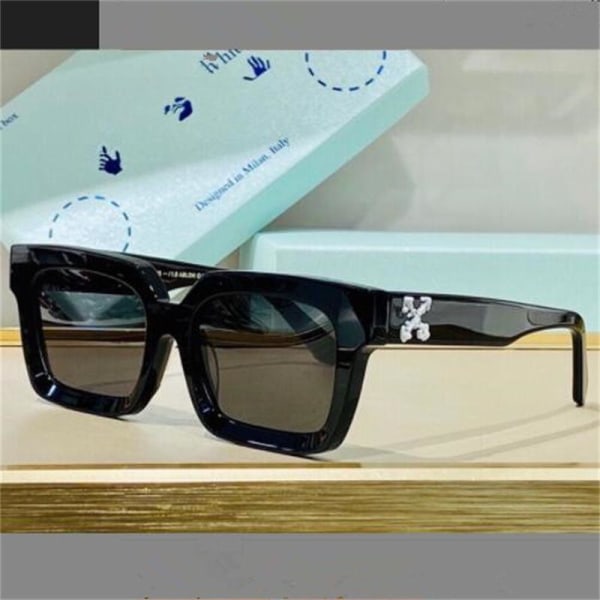 New Big Frame Sunglasses for Women Fashion Square Too Glasses Ladies Glasses Out