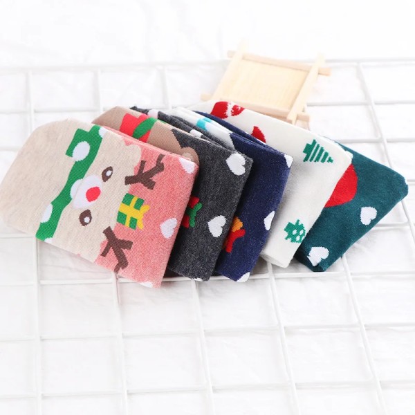 Cute Animal Design Deer Christmas Socks Woman Funny Calf Socks Snowflake Christmas Tree Print Men Socks New Year Gift Thick Warm