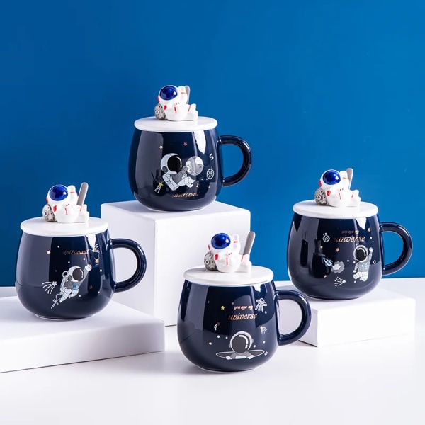 Creative Astronaut Planet Mugs Cartoon Ceramic Coffee Milk Cup Home Office Drinking Cups Set Spoon with Lid Personality Gift