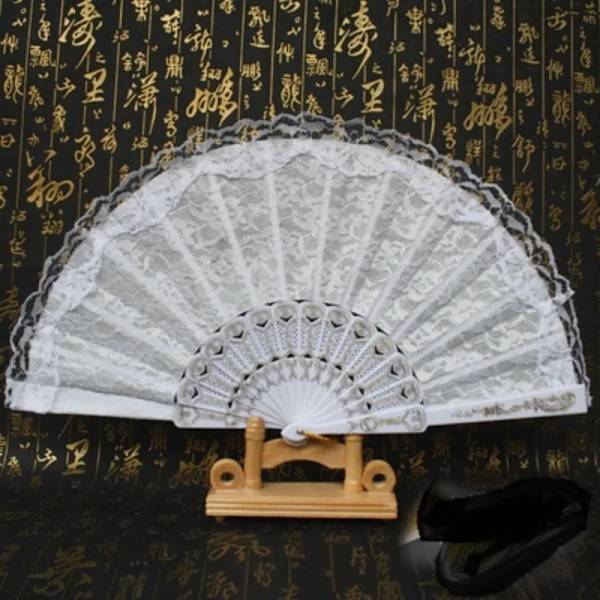 Retro fan lace dancing Lolita black female folding fan photo props summer net red jk portable