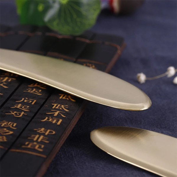 Copper Gua Sha Massage Tool Physical Therapy ToolsSoft Tissue Therapy Used for Back Legs Facial Arms Neck Shoulder