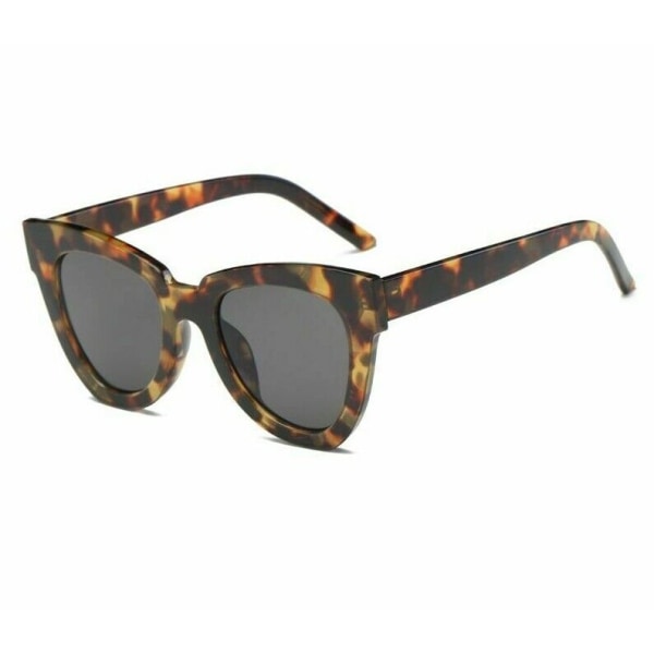 Women Oversized Cat Eye Sunglasses Luxury Trend 2022 Vintage UV400 Eyewear Oculo