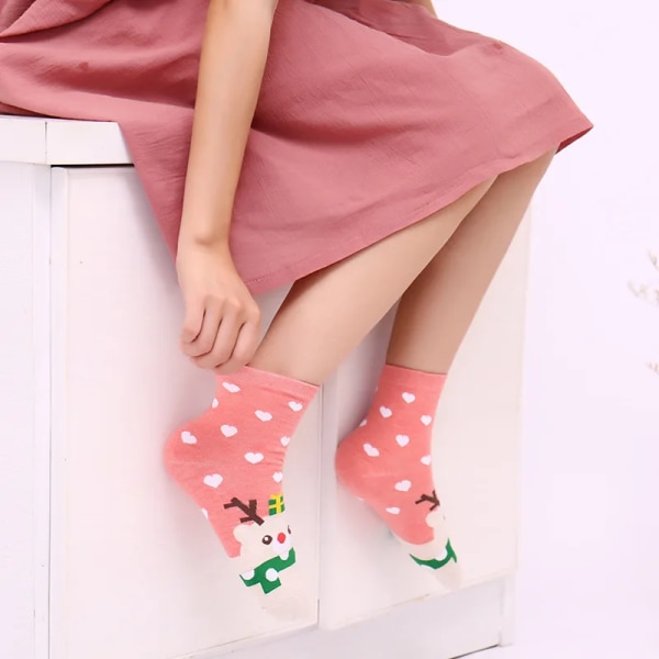 Cute Animal Design Deer Christmas Socks Woman Funny Calf Socks Snowflake Christmas Tree Print Men Socks New Year Gift Thick Warm