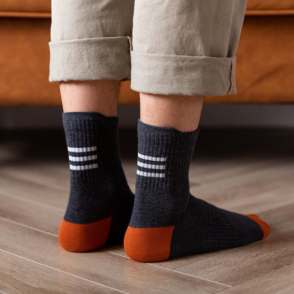 5 Pairs Men's Sports Cotton Thin Solid Color Sweat Absorbing Breathable Socks