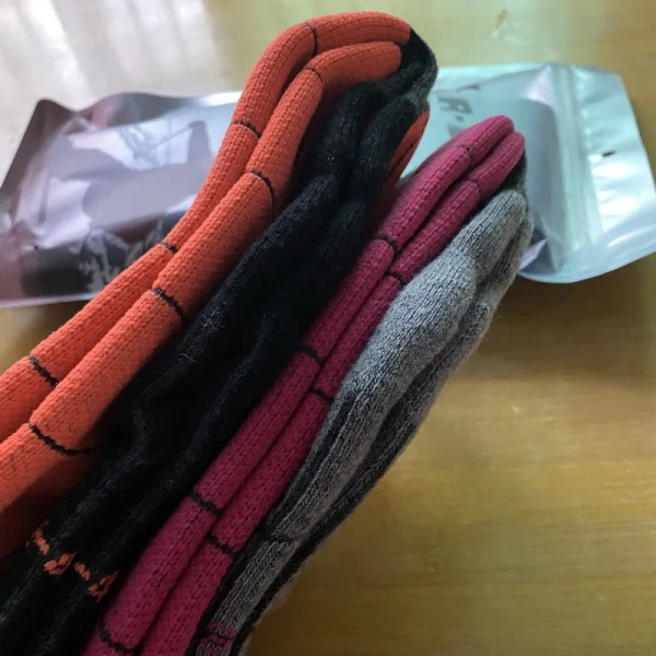 1 Pair Merino Wool Thermal Socks Men Women Winter Long Warm Compression Socks For Ski Hiking Snowboarding Climbing Sports Socks