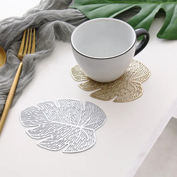 Love Small Coaster Creative Decoration Table PVC Heat Insulation Hot Gold Placemat Western Food Non-slip Mat