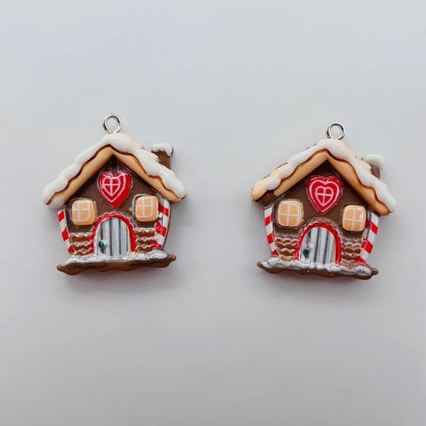 10Pcs Christmas House Bracelet Earrings Jewelry Production Discovery Cartoon Pendant Resin Flat Back Circular Accessories