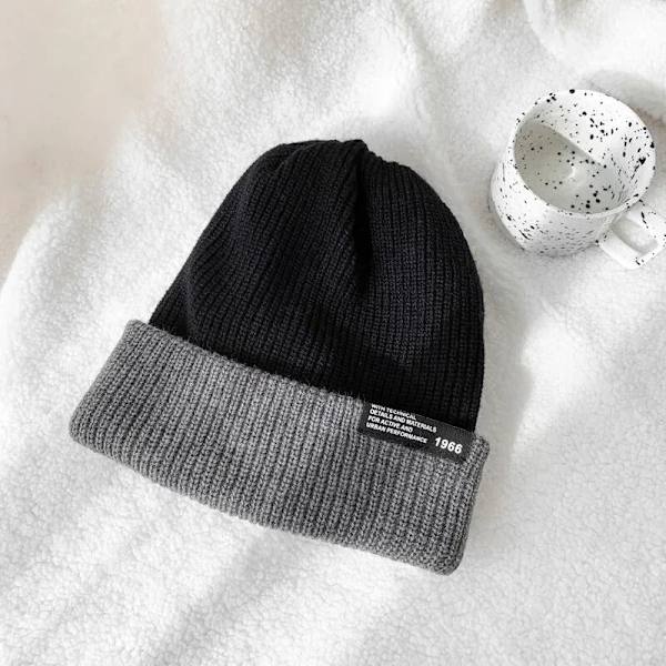 New Kpop Style Unisex Two-Tone Winter Hats Women Slouchy Reversible Beanie Hat Young People's Knitted Hats With Various Wearing