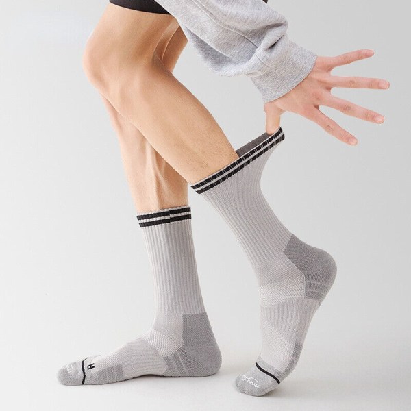 Men's Fall Wicking Solid Color Cotton Sports Stockings