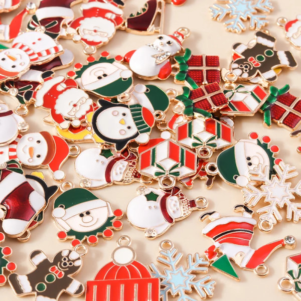 Random Mixed 5/20pcs Fashion Christmas Charms Enamel Candy Cane Santa Snowman Tree Deer Charm Pendants for DIY Jewelry Making