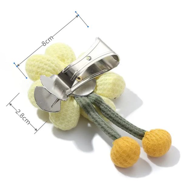 Multifunctional Little Daisy Curtain Metal Curtain Clip Holders Kawaii Curtain Buckle Clips Curtain Accessories Home Decor