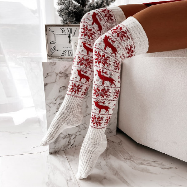 2pairs Winter Christmas Warm Knitted Women Stocking Beautiful Elk Snowflake Jacquard white and red